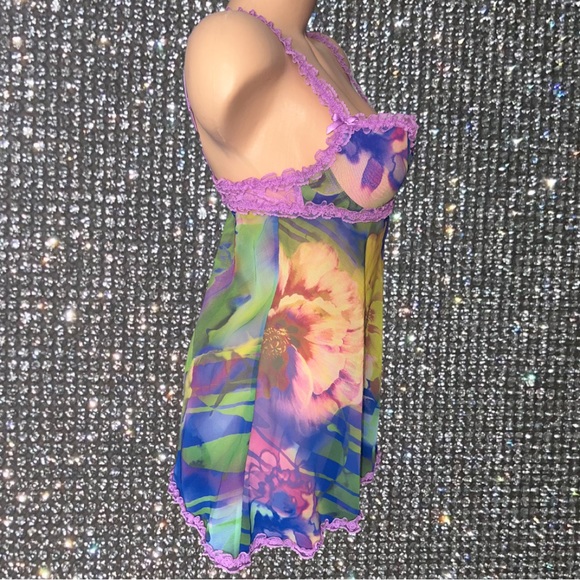 babydoll dress, lace, flowers purple blue green yellow iconic victoria’s secret. - Picture 3 of 6